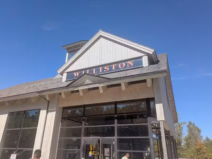 Williston Northbound Information Center