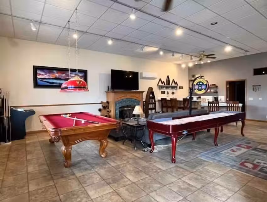 Winchester Lake House Vacation Rental