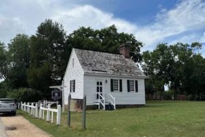 Yorktown Hallowed Ground Candlelight Ghost Tour